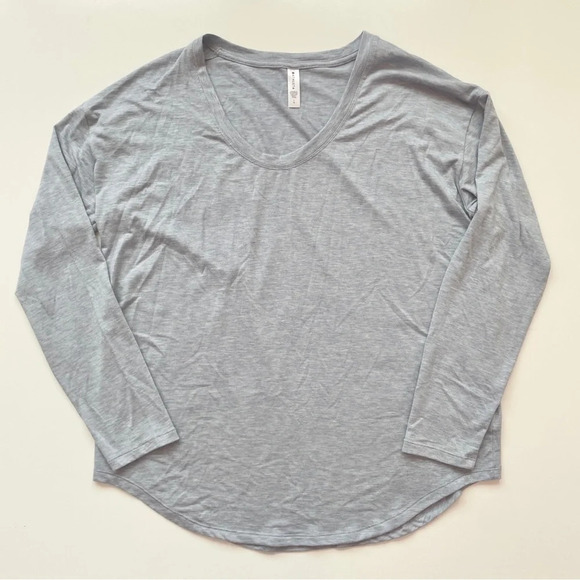 ATHLETA Cloudlight Stratus Top in Light Blue Size Large - Picture 2 of 10